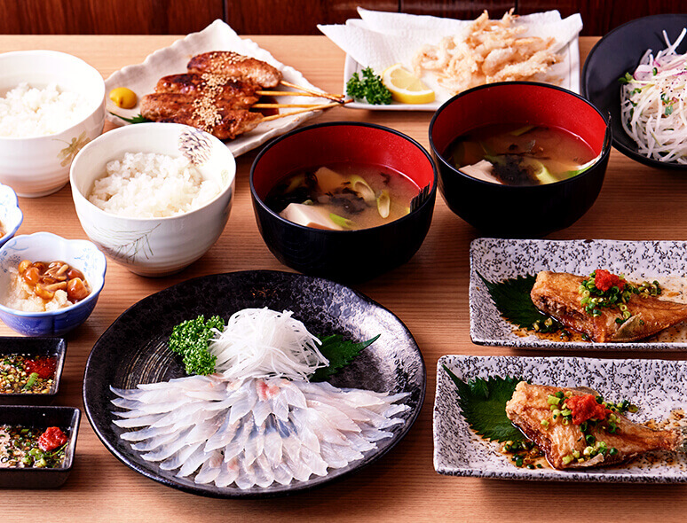 皮はぎ肝あえ丼